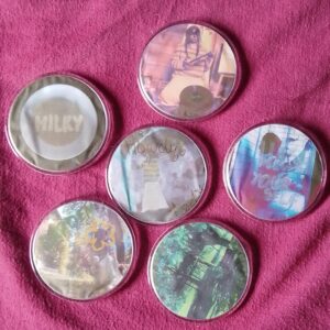 "Howdy" Pins